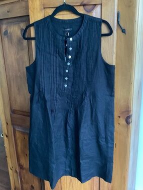 NWT Quince black linen sleeveless dress M
